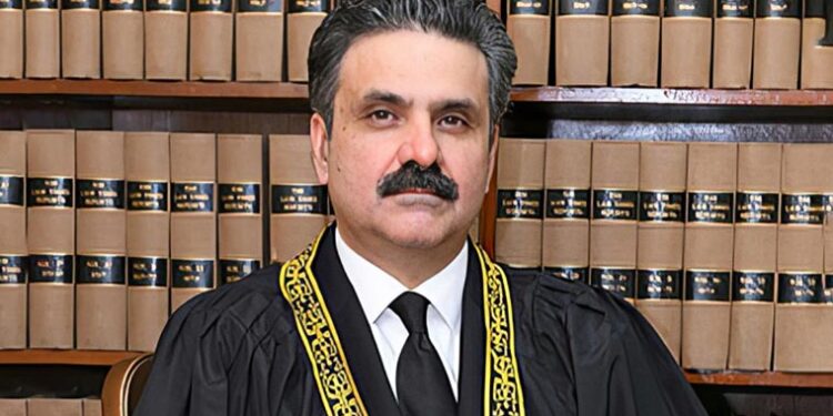 انصاف کی فراہمی میں خواتین ججز کا کردار قابل ستائش ہے: چیف جسٹس یحییٰ آفریدی