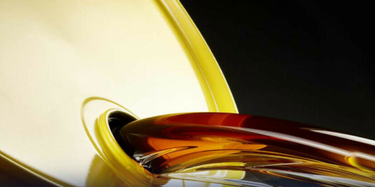 چکوال میں ساڑھے 4 سال سے بند تیل کے کنویں سے دوبارہ پیداوار شروع