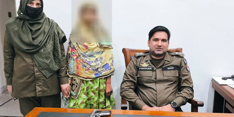 اوکاڑہ: بیٹی نے شادی میں رکاوٹ بننے پر حافظ قرآن نابینا باپ کو فائرنگ کرکے قتل کردیا