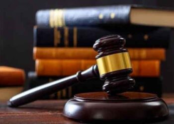 4457 ارب روپے ٹیکس ریونیو کے ایک لاکھ 8 ہزار مقدمات عدالتوں میں پھنسے ہونیکا انکشاف