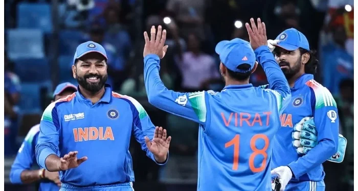 بھارتی ٹیم کے منیجر چیمپئنز ٹرافی کے دوران ٹیم کو چھوڑ کر چلے گئے، وجہ سامنے آگئی