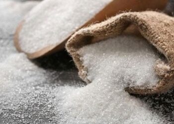 ٹیکس چوری کیخلاف کریک ڈاؤن کے بعد شوگر کارٹیلز نے اوپن مارکیٹ میں قیمت میں اضافے کا بندوبست کرلیا