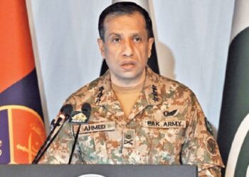 جعفر ایکسپریس کے یرغمالی مسافر بازیاب، 21 مسافر اور 4 جوان شہید، تمام 33 دہشتگرد ہلاک کردیے: ترجمان پاک فوج