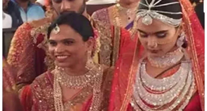 17 کروڑ کی ساڑھی، 90 کروڑ کے زیورات! بھارت کی مہنگی ترین شادی کتنے میں ہوئی، یہ کس کی شادی تھی؟