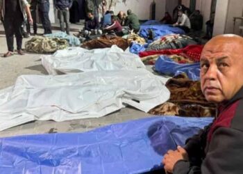 جنگ بندی معاہدے کے باوجود غزہ میں اسرائیل کے فضائی حملے، شہدا کی تعداد 300 ہوگئی