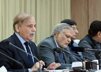 حکومت نے پورٹ قاسم اراضی اسکینڈل کا نوٹس لے لیا، انکوائری کمیٹی تشکیل