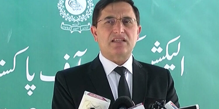 مخصوص نشستیں ہمارا حق، الیکشن کمیشن آئینی ذمہ داری نبھانے میں ناکام ہوگیا: بیرسٹر گوہر