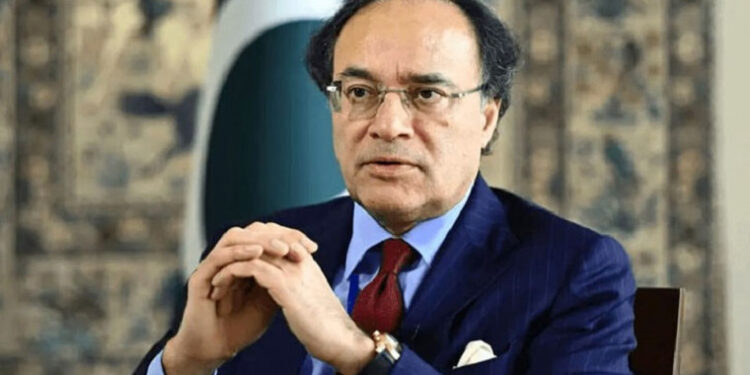 وفاقی وزیر خزانہ کا آئی ایم ایف پروگرام پر سختی سے کاربند رہنے کا عزم