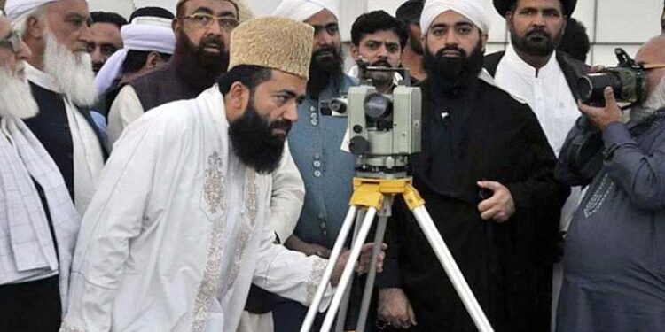 پاکستان میں شوال کا چاند دیکھنے کیلئے مرکزی رویت ہلال کمیٹی کا اجلاس آج ہوگا