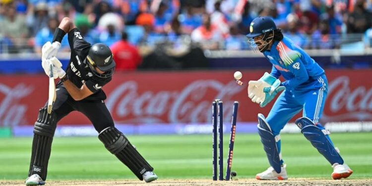 چیمپئنز ٹرافی فائنل: بھارت کیخلاف نیوزی لینڈ کی چوتھی وکٹ 108 رنز پر گر گئی