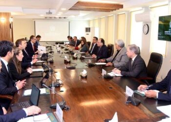 آئی ایم ایف سے تکنیکی مذاکرات مکمل، 7 ارب ڈالر کے قرض پروگرام کیلئے پالیسی مذاکرات کا آغاز