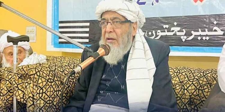 جمعیت علمائے اسلام کے رہنما سابق سینیٹر حافظ حسین احمد انتقال کرگئے