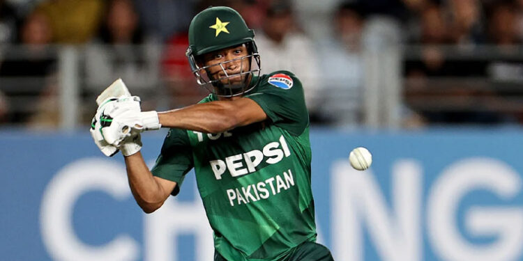 حسن نواز کی 44 گیندوں پر شاندار سنچری، کیویز کو شکست، تیسرا ٹی 20 شاہینوں کے نام