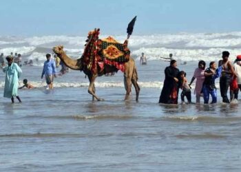 کراچی: گرمی کی شدت میں کمی کا امکان