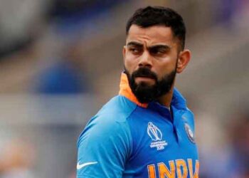 ویرات کوہلی فیملی پروٹوکولز سے متعلق بھارتی بورڈ پر برس پڑے