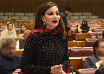 دہشتگردی کی روک تھام کیلئے دعا کے ساتھ دوا بھی ضروری ہے: شیری رحمٰن