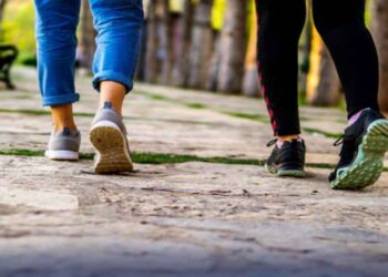 روزانہ چہل قدمی سے صحت بہتر بنائیں اور عمر بڑھائیں، تحقیق