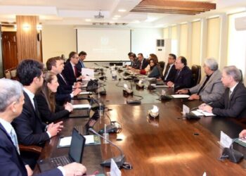 آئی ایم ایف کو ٹیکس مقدمات نمٹاکر شارٹ فال پورا کرنے کا پلان دیدیا گیا