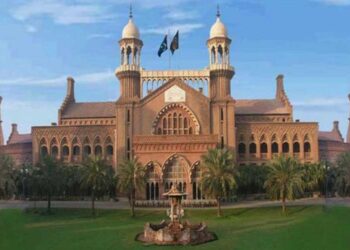 لاہور ہائیکورٹ نے 19 سالہ لڑکی سے زیادتی کے بعد قتل کے الزام میں قید ملزم کو بری کر دیا