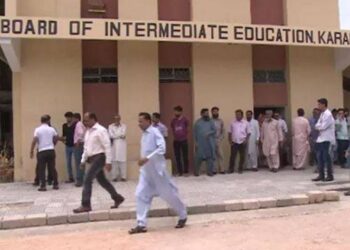 کراچی کے انٹر سال اول کے نتائج پر فیکٹ فائنڈنگ رپورٹ تیار، حکومت خاموش