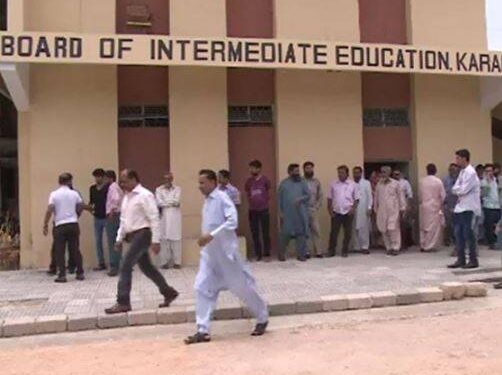 کراچی کے انٹر سال اول کے نتائج پر فیکٹ فائنڈنگ رپورٹ تیار، حکومت خاموش