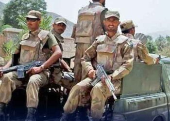 ڈی آئی خان میں فورسز کی کارروائی، 10 خوارج ہلاک، کیپٹن شہید