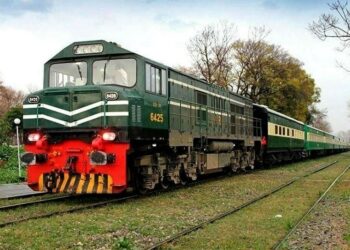 کراچی سے چلنے والی بولان ایکسپریس 14 مارچ تک معطل