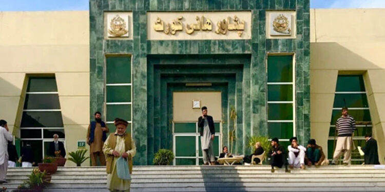 پشاور ہائیکورٹ: فوجی عدالتوں سے سزاؤں کیخلاف دائر 29 درخواستیں خارج