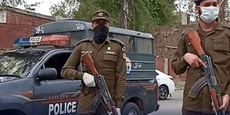 عیدالفطر کے پیش نظر شہر میں سرچ اینڈ کومبنگ آپریشنز تیز کردیے گئے، لاہور پولیس
