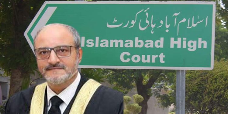 کازلسٹ منسوخ کرنیکی بجائے میری عدالت کی بنیادوں میں بارود رکھ کر اڑادیتے : جسٹس سردار اعجاز اسحاق