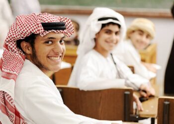 سعودی عرب: عید الفطر پر ملازمین اور طلبہ کیلئے لمبی تعطیلات