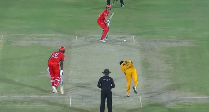 پی ایس ایل 10میں پشاور زلمی کو ایک اور شکست، اسلام آباد یونائیٹڈ نے 102 رنز سے ہرادیا