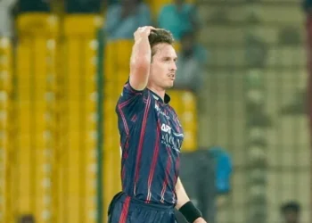 کراچی کنگز کو بڑا دھچکا، اہم غیر ملکی کھلاڑی انجری کے باعث پی ایس ایل سے باہر