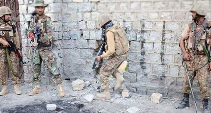 خیبرپختونخوا میں سکیورٹی فورسز کی کارروائیاں، 15 خوارج ہلاک ہوگئے، 2 اہلکار شہید