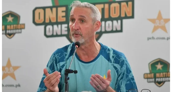 عاقب جاوید پر الزامات لگانے والے گلیسپی پاکستان ٹیم کی کوچنگ سے متعلق پھر بول پڑے