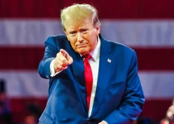 ’ آپ نے گھبرانا نہیں ہے‘ ٹرمپ کا معاشی بے یقینی سے دوچار امریکی شہریوں کو مشورہ