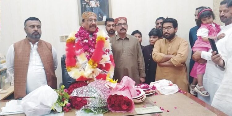 ایس ڈی او بلڈنگ امین سہیل ملغانی کی ریٹائرمنٹ پر ان کے آفس میں تقریب کا انعقاد