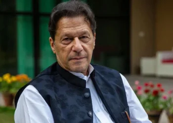 عمران خان نے حکومت کیساتھ مذاکرات کو مسترد کر دیا، اسٹیبلشمنٹ سے بات چیت کیلئے تیار