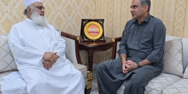 محسن نقوی کی فضل الرحمان سے ملاقات، بھارتی مہم جوئی کا بھرپور جواب دینے پر اتفاق