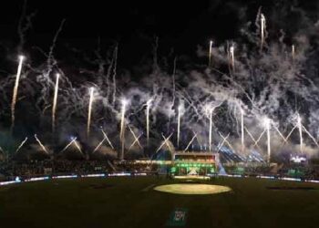 پی ایس ایل 10 کی افتتاحی تقریب کا راولپنڈی میں آغاز، قومی فنکاروں کی شاندار پرفارمنس