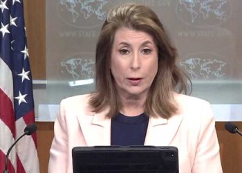 بھارت اور پاکستان کشیدگی نہ بڑھائیں، مسئلے کا حل نکالیں: امریکا