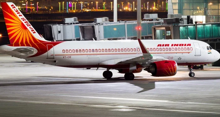 پاکستانی فضائی حدود کی بندش، بھارتی ائیر لائنز کو پروازوں کے رخ موڑنا پڑگئے