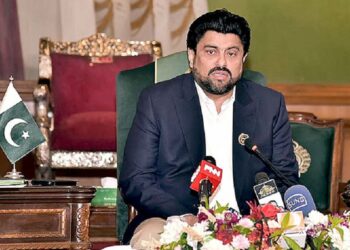 آرمی چیف کے ہوتے ہوئے بھارت پاکستان پر میلی نگاہ ڈالنے کی جرات نہیں کرسکتا، گورنر سندھ