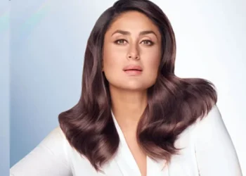 بوٹوکس نہ کروانیوالی کرینہ کپور خوبصورت اور فٹ نظر آ نے کیلئے کیا کرتی ہیں؟