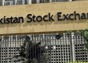 پاکستان سٹاک مارکیٹ میں کاروبار کا مثبت زون میں آغاز