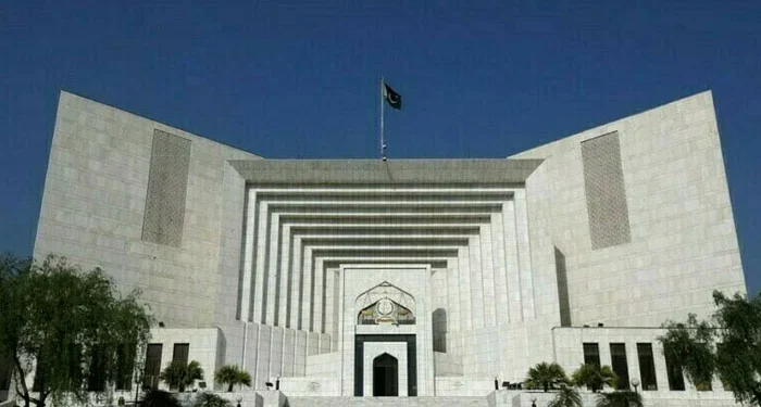 عورت کے قانونی حقوق شادی کے بعد ختم نہیں ہوتے، والد کی جگہ بیٹی نوکری کیلئے اہل قرار