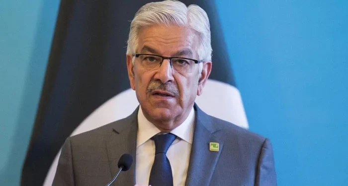 بھارت پانی کا رخ موڑ سکتا ہے اور نہ ہی روک سکتا ہے: خواجہ آصف