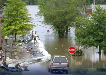 یونان کے جزیرے پاروس میں بارشوں اور سیلاب نے تباہی مچا دی