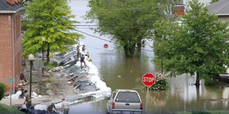 یونان کے جزیرے پاروس میں بارشوں اور سیلاب نے تباہی مچا دی