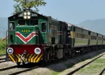 بی ایل اے بھارت کے اشاروں بے گناہ پاکستانیوں کو قتل کر رہی ہے، شہریوں کا پشاور میں احتجاج